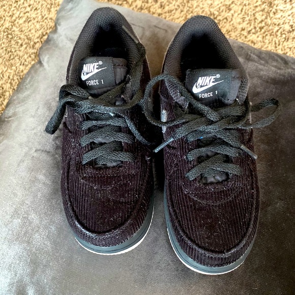 Nike Air Force One Kids - Picture 1 of 5